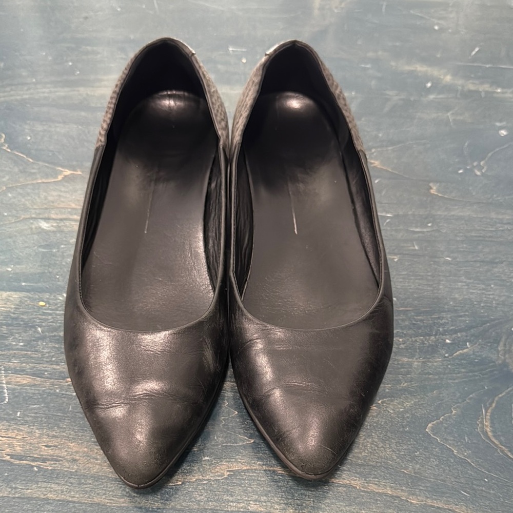 Ecco women’s flats